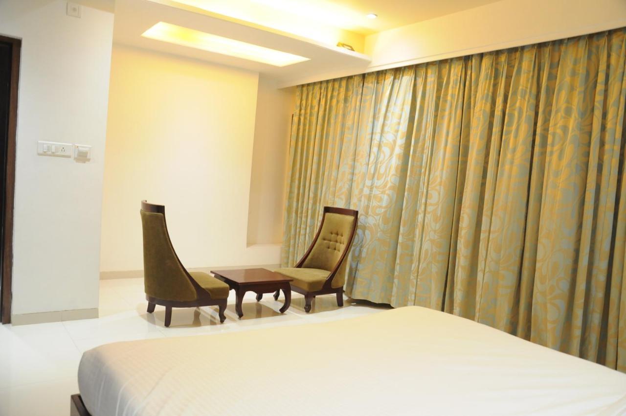 Hotel City Heart Shirdi Bilik gambar