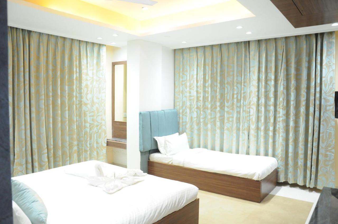 Hotel City Heart Shirdi Bilik gambar