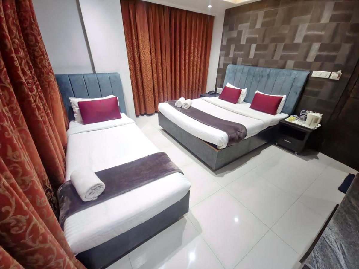 Hotel City Heart Shirdi Luaran gambar