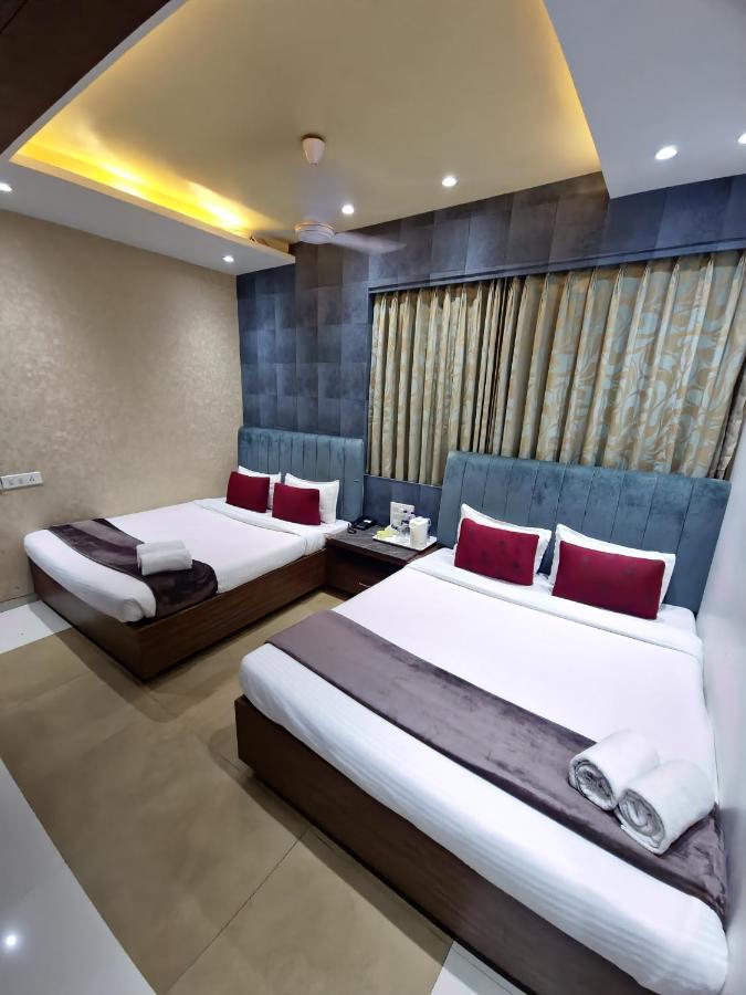 Hotel City Heart Shirdi Luaran gambar