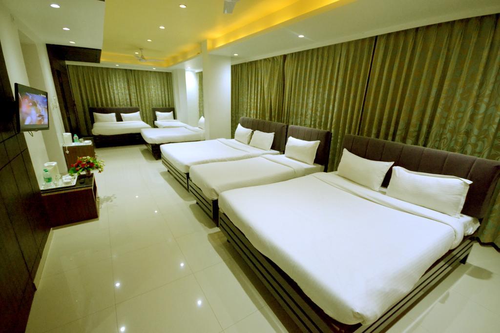 Hotel City Heart Shirdi Luaran gambar