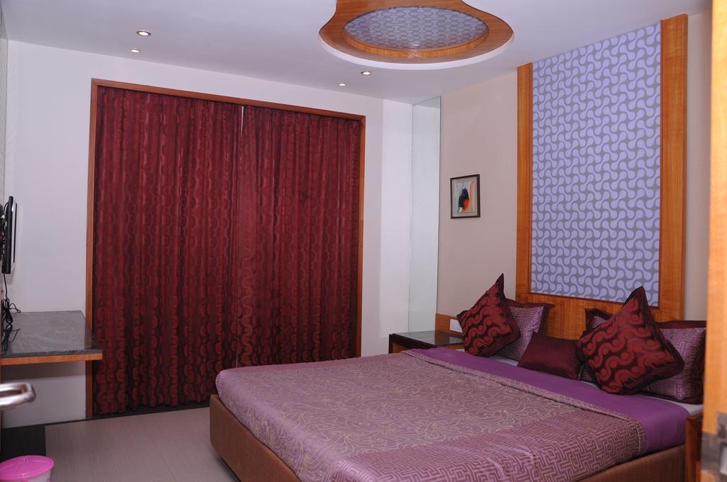 Hotel City Heart Shirdi Luaran gambar